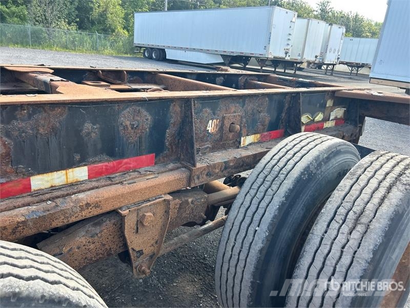 Max Atlas 40 ft Tri/A Extendable Container Trailer Containerhenger