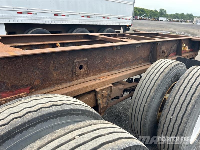 Max Atlas 40 ft Tri/A Extendable Container Trailer Remolques portacontenedores