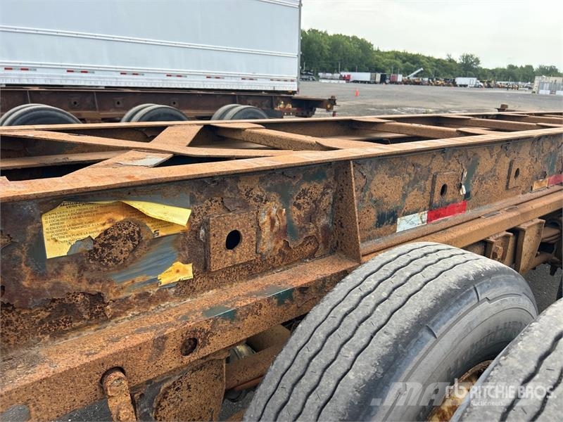 Max Atlas 40 ft Tri/A Extendable Container Trailer 货柜车