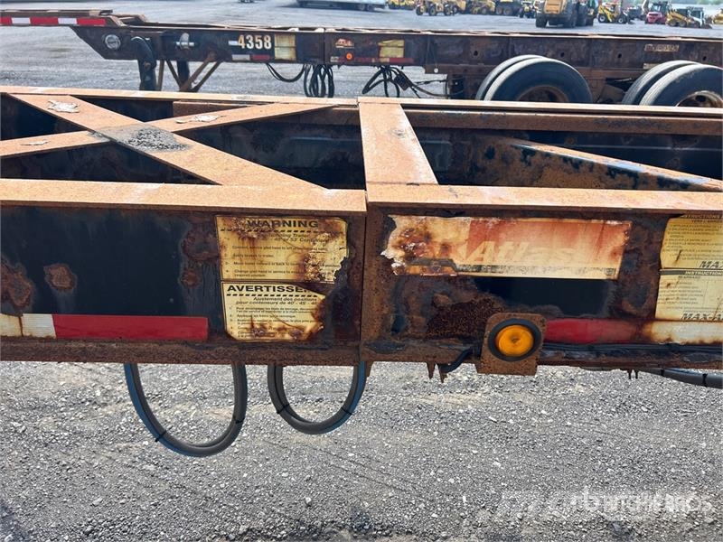 Max Atlas 40 ft Tri/A Extendable Container Trailer Remolques portacontenedores