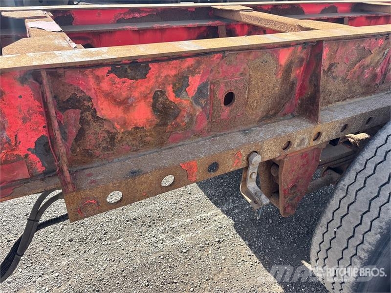  Max-Atlas Tri/A Extendable Container Trailer Kontejnerske prikolice