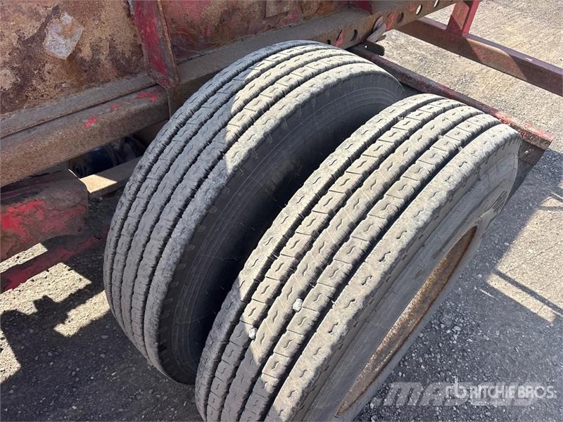  Max-Atlas Tri/A Extendable Container Trailer Kontejnerske prikolice