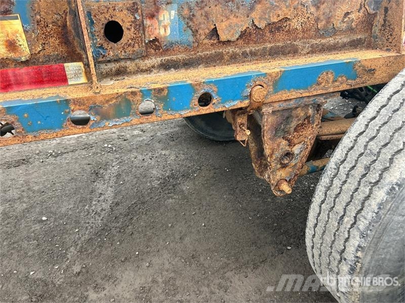 Max Atlas Tri/A Extendable Container Trailer Kontajnerové prívesy