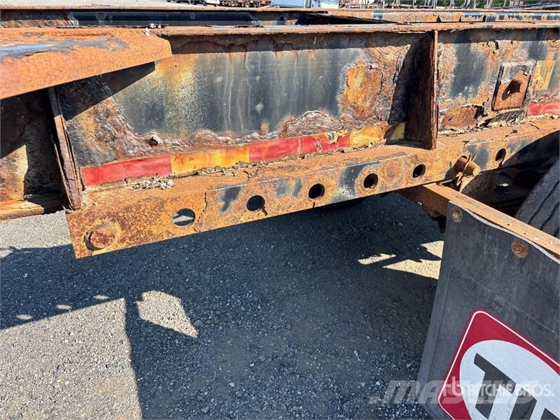 Max Atlas Tri/A Extendable Container Trailer Remolques portacontenedores