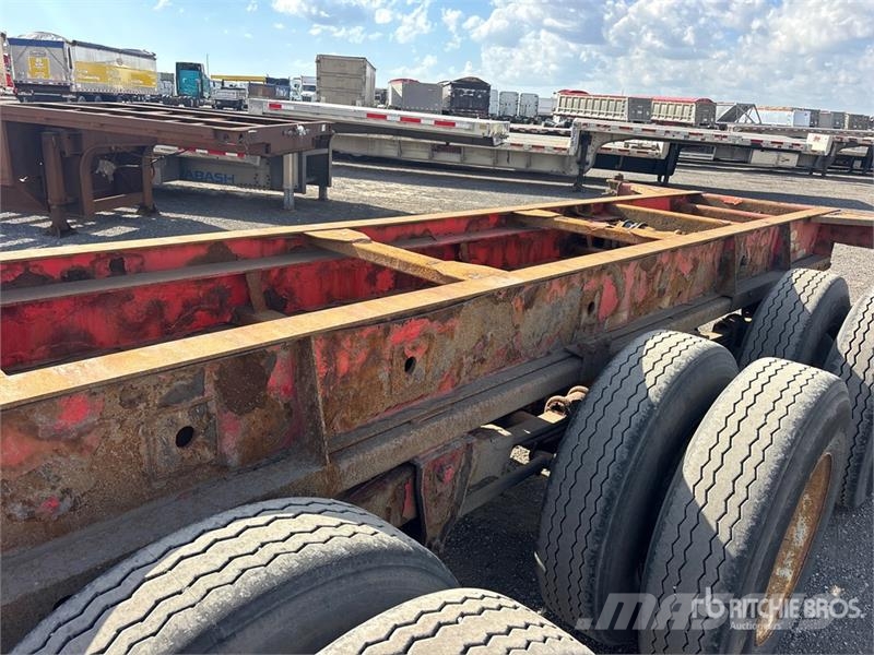  Max-Atlas Tri/A Extendable Container Trailer Kontejnerske prikolice