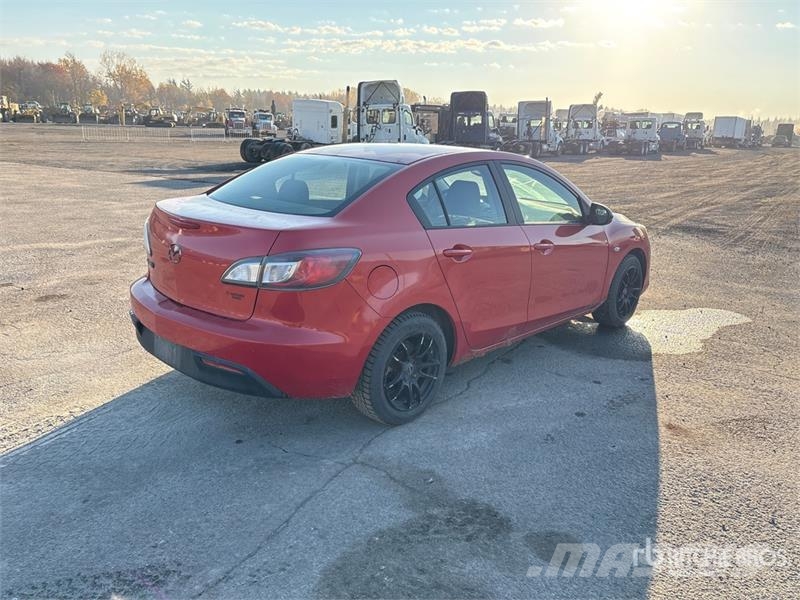Mazda 3 Automobile Коли