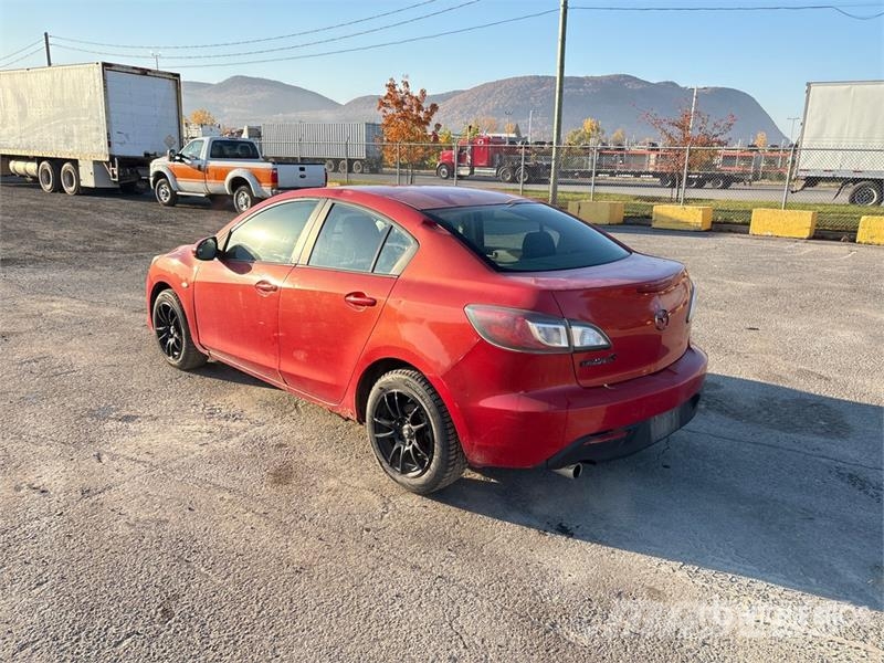 Mazda 3 Automobile Коли