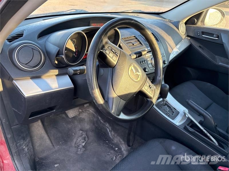 Mazda 3 Automobile Henkilöautot