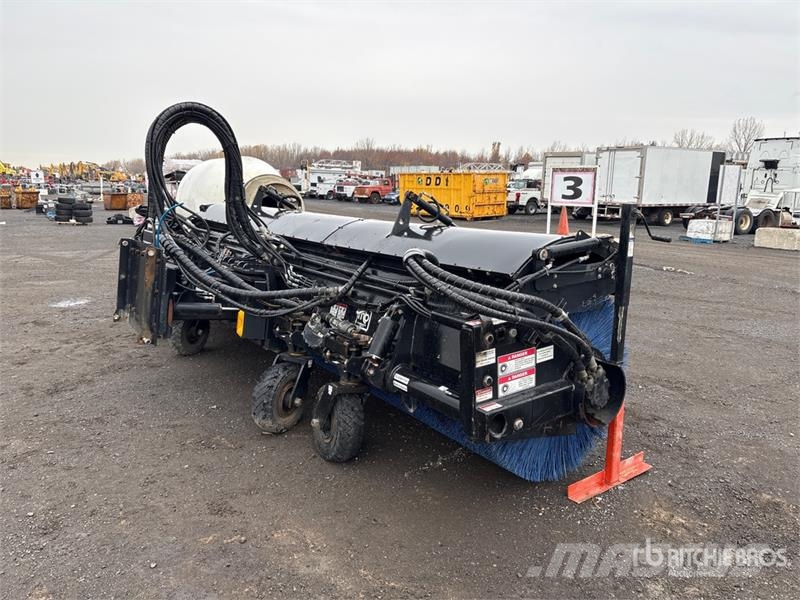  MB 218 in Hydraulic Broom Attachment فرش