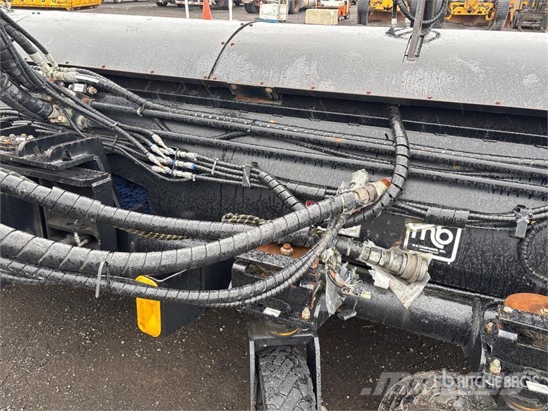  MB 218 in Hydraulic Broom Attachment فرش