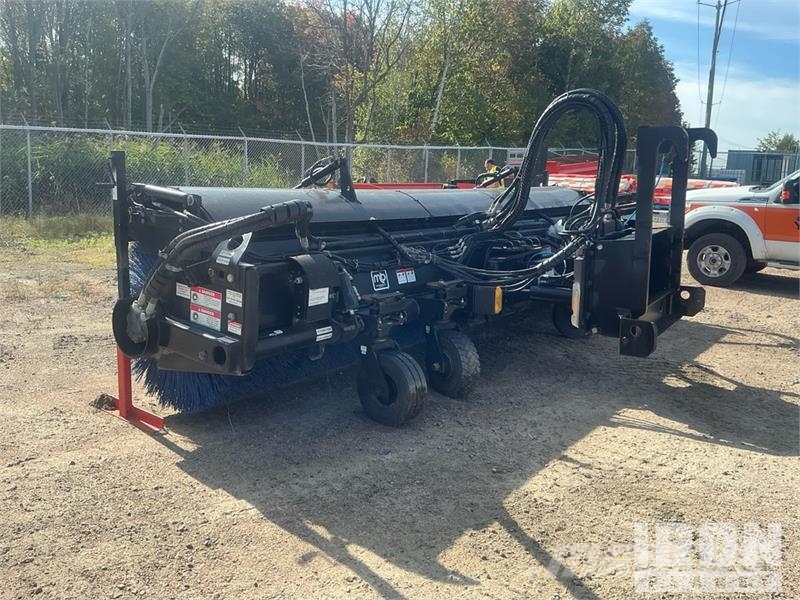 MB Trac Companies Inc 180 in Sweeper Attachment Četke