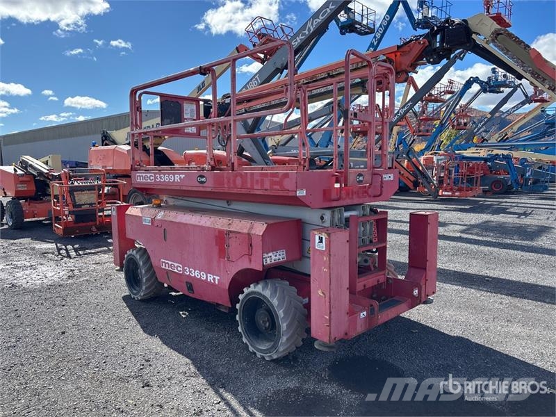MEC 3369RT 4x4 Diesel Scissor Lift Scissor lifts