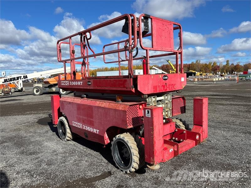 MEC 3369RT 4x4 Diesel Scissor Lift Scissor lifts