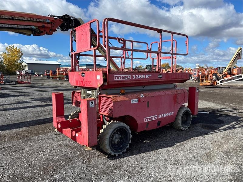 MEC 3369RT 4x4 Diesel Scissor Lift Scissor lifts