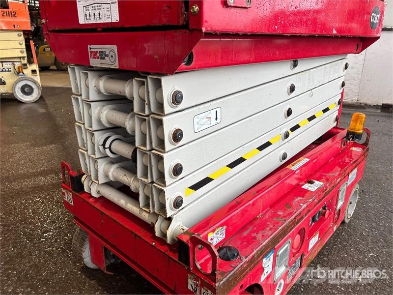 MEC Scissor Lift Škarjaste dvižne ploščadi