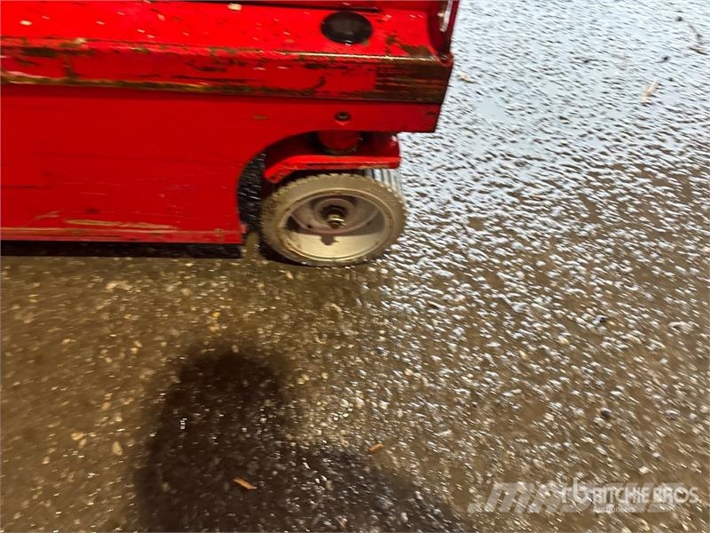 MEC Scissor Lift Škarjaste dvižne ploščadi