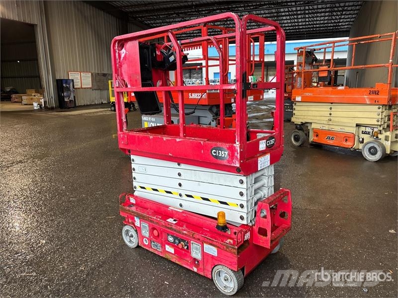 MEC Scissor Lift Škarjaste dvižne ploščadi