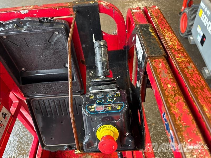 MEC Scissor Lift Škarjaste dvižne ploščadi