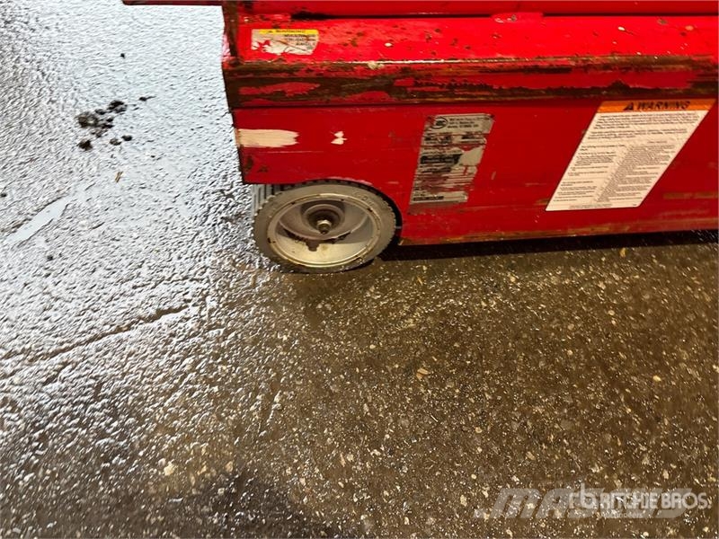 MEC Scissor Lift Škarjaste dvižne ploščadi