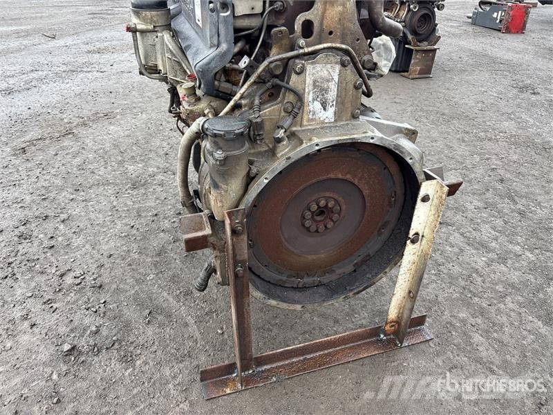 Mercedes-Benz OM 460LA 450 HP 12.8L Engine Kargo motori