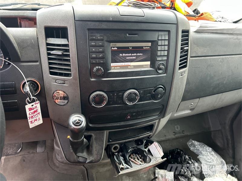 Mercedes-Benz Sprinter 2500 Cargo Van Dostavna vozila / kombiji