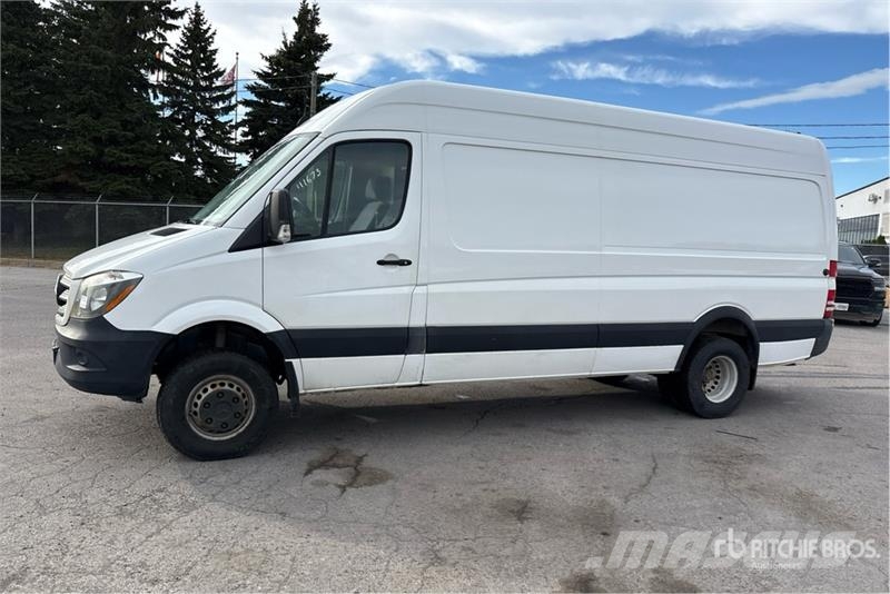 Mercedes-Benz Sprinter 3500 Cargo Van Panel vans