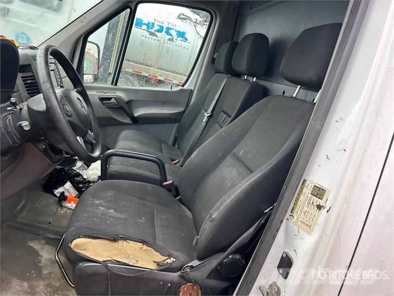 Mercedes-Benz Sprinter 2500 Cargo Van Dostavna vozila / kombiji