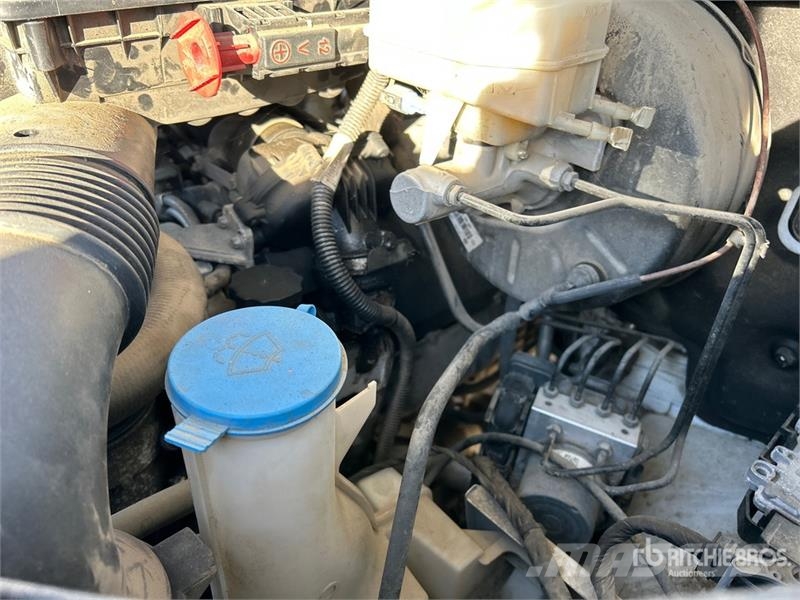 Mercedes-Benz Sprinter 3500 XD 4x2 Utility Truck 皮卡车
