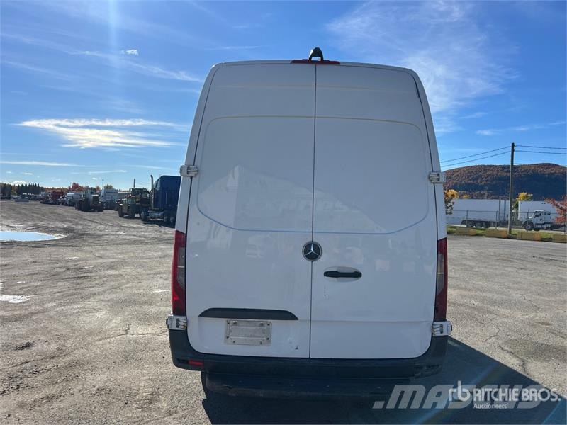 Mercedes-Benz Sprinter 3500 Cargo Van Lieferwagen