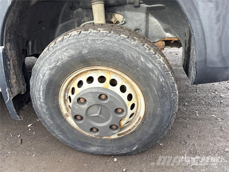 Mercedes-Benz Sprinter 3500 Cargo Van Панельні фургони