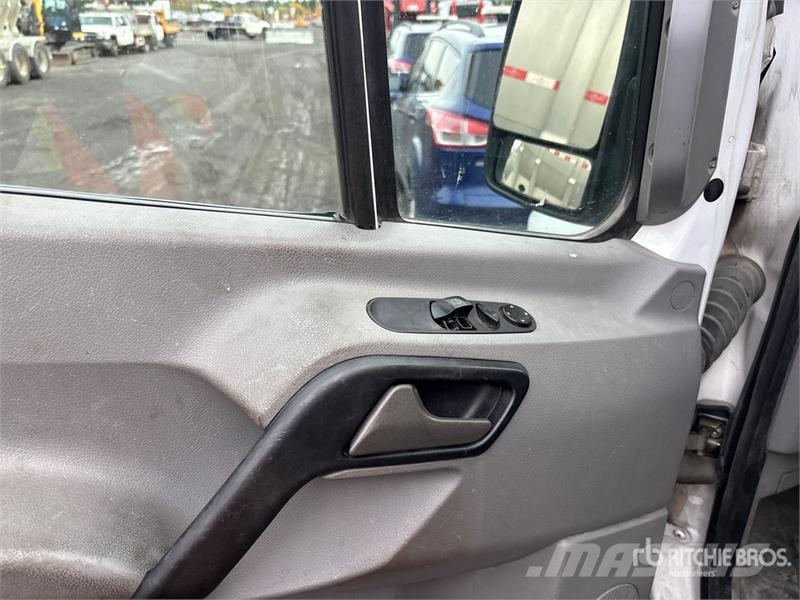 Mercedes-Benz Sprinter 3500 Cargo Van Панельні фургони