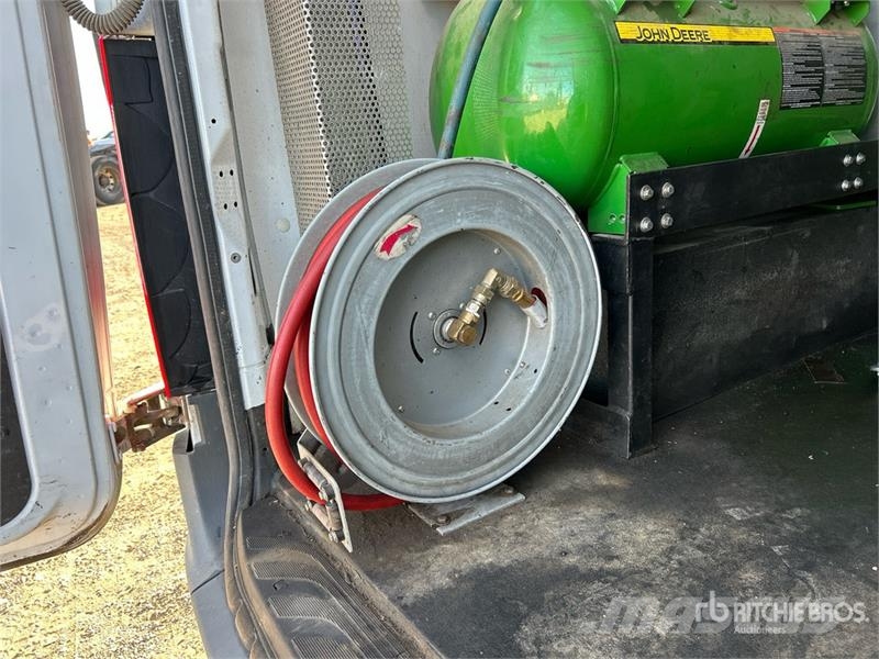 Mercedes-Benz Sprinter 3500 XD 4x2 Utility Truck 皮卡车