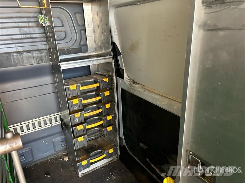 Mercedes-Benz Sprinter 3500 XD 4x2 Utility Truck 皮卡车
