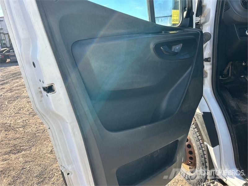 Mercedes-Benz Sprinter 3500 XD 4x2 Utility Truck 皮卡车