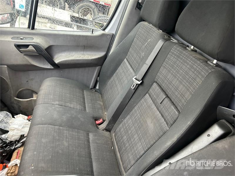 Mercedes-Benz Sprinter 2500 Cargo Van Dostavna vozila / kombiji