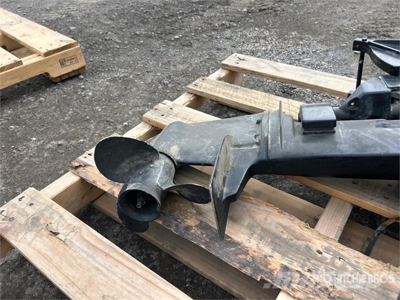 Mercury 9.9 hp, 2 Stroke Boat Engine Scheepsmotoren