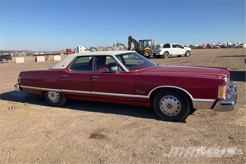 Mercury Grand Marquis Classic Car Auto's