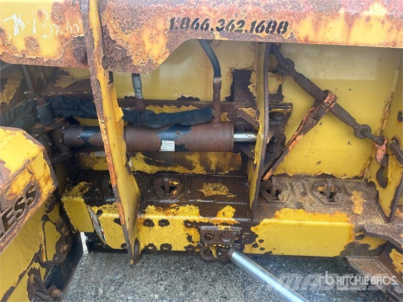 Metal Pless 10 ft Snow Plow Snežne daske i plugovi