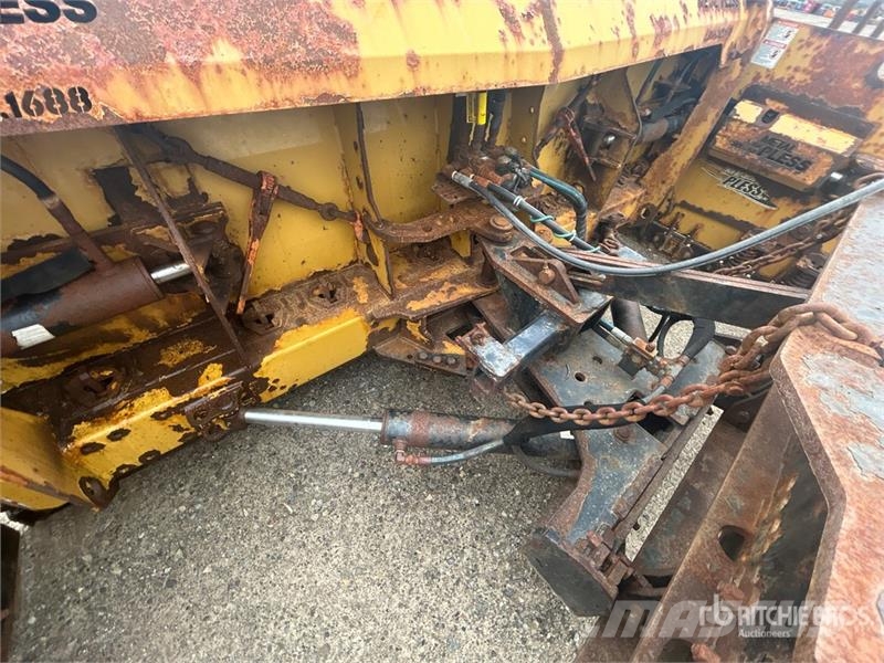 Metal Pless 10 ft Snow Plow Snežne daske i plugovi