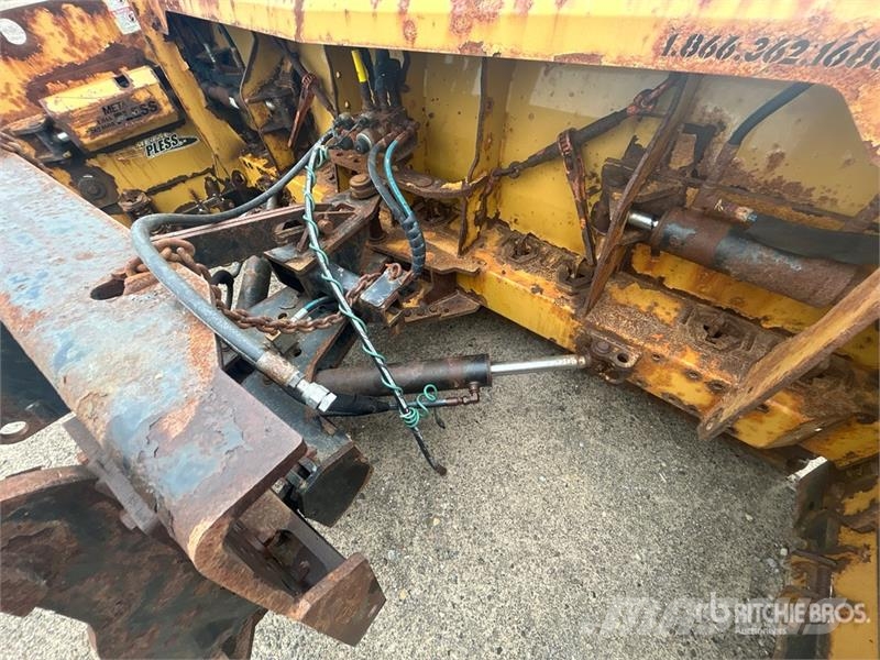 Metal Pless 10 ft Snow Plow Snežne daske i plugovi