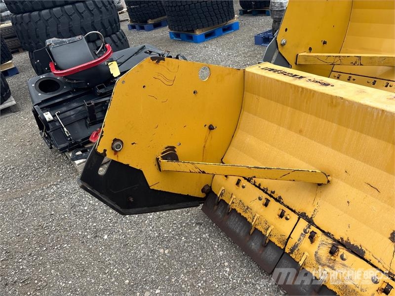 Metal Pless 12 ft LiveBoxx Live Edge Snow Pusher Sniego peiliai ir valytuvai