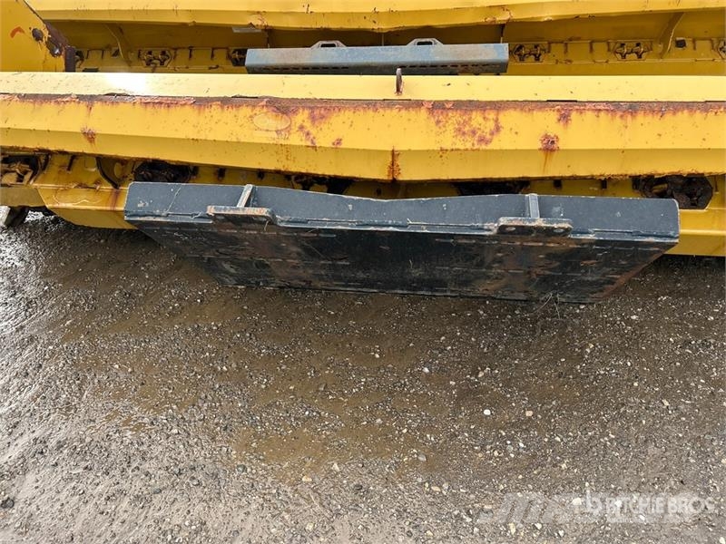  Metal Pless 12 ft Snow Pusher حراثات ونصول الجليد
