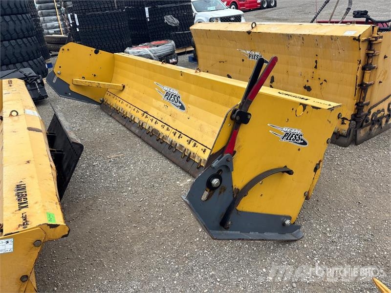  Metal Pless 14 ft LiveBoxx Live Edge Snow Pusher Sniego peiliai ir valytuvai
