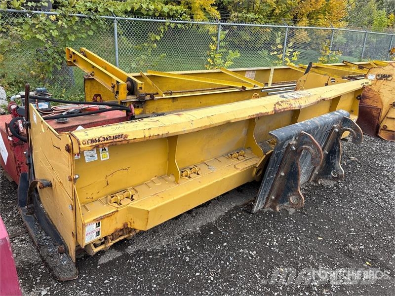  Metal Pless 14 ft Snow Pusher Snow Pusher - Fits S Snøploger- og skjær