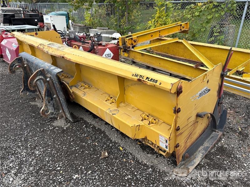  Metal Pless 14 ft Snow Pusher Snow Pusher - Fits S Snøploger- og skjær