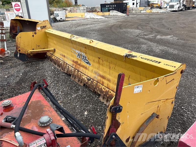  Metal Pless 14 ft Snow Pusher Snow Pusher - Fits S Snøploger- og skjær