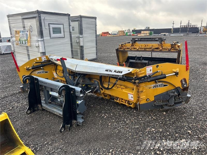  Metal Pless 14 ft Snow Plow Lame spazzaneve e aratri