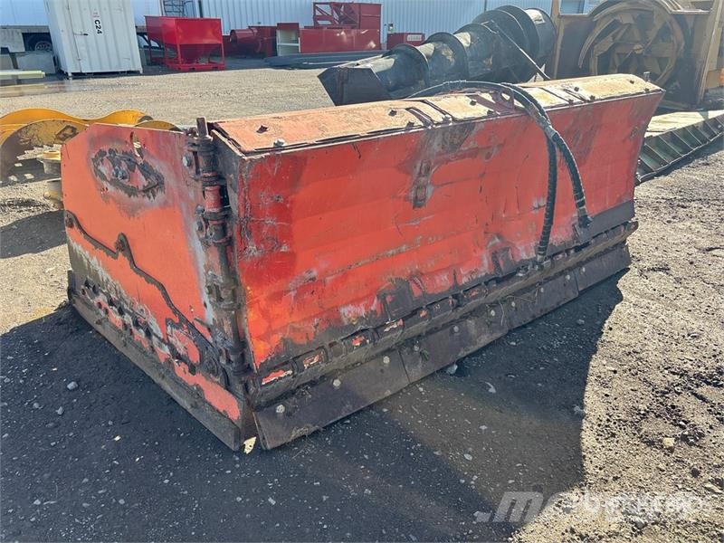 Metal Pless 96 in Snow Plow - Fits Wheel Loader Chasse neige
