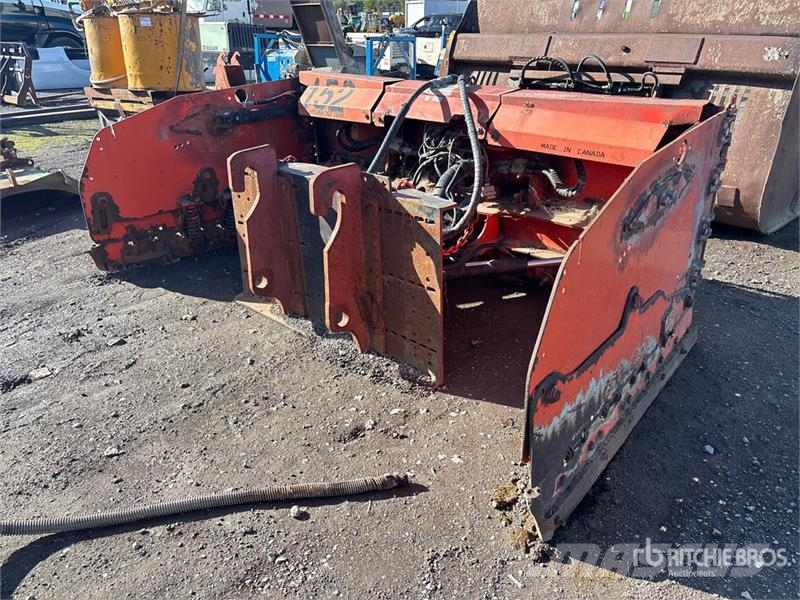 Metal Pless 96 in Snow Plow - Fits Wheel Loader Chasse neige