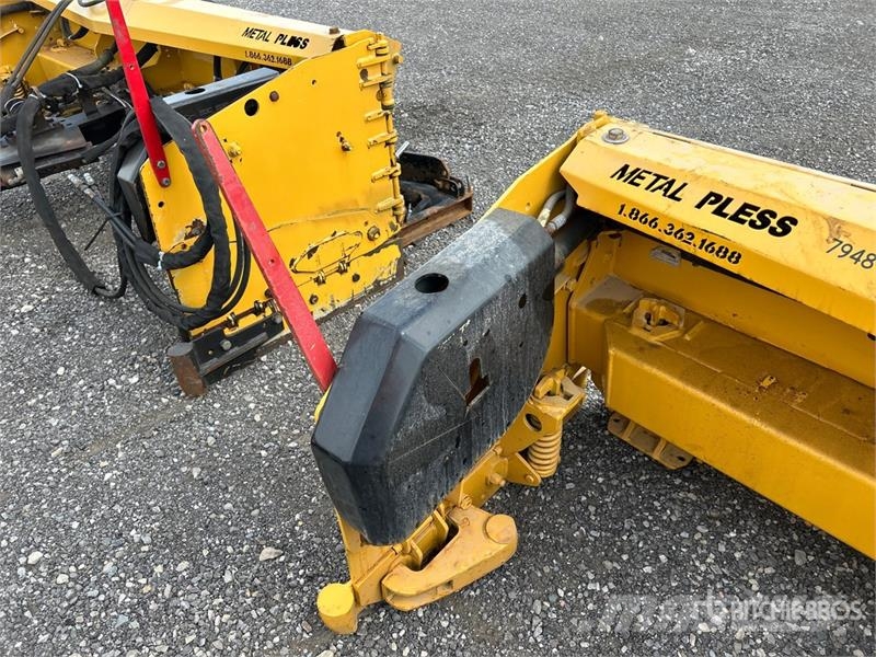  Metal Pless Agrimaxx 1036-16 10 ft Snow Plow 刮雪板和犁